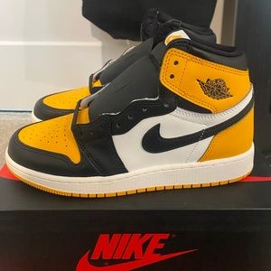 Nike Air Jordan 1 High “Taxi”